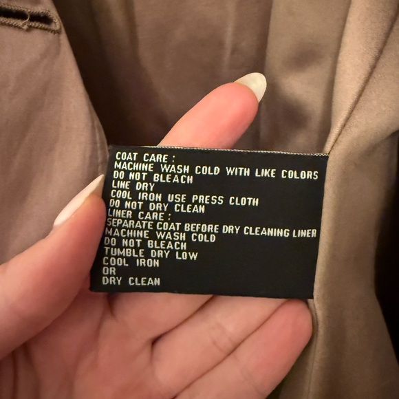 London Fog - Double-Breasted Women's Trench Coat - Picture 6 of 6